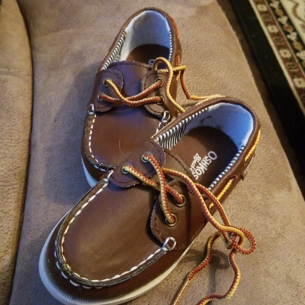 Children's shoes